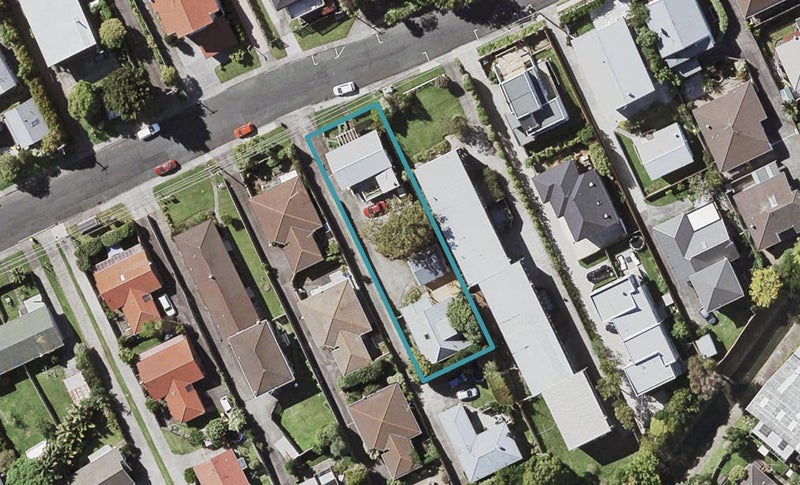 2/10 Wolsley Avenue, Milford, Auckland - Carousel 1