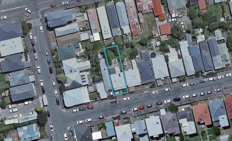 5 Picton Avenue, Newtown, Wellington - Carousel 1
