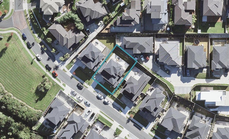 47 Travis View Drive, Fairview Heights, Auckland - Carousel 1