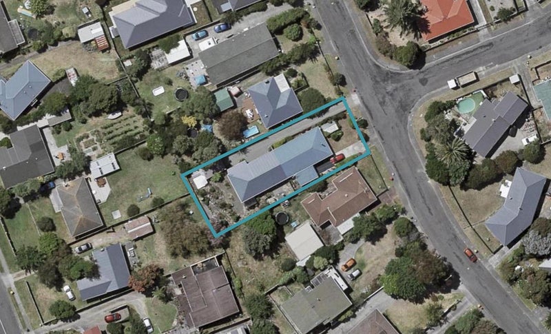 32A Winton Street, Paraparaumu Beach, Paraparaumu - Carousel 1