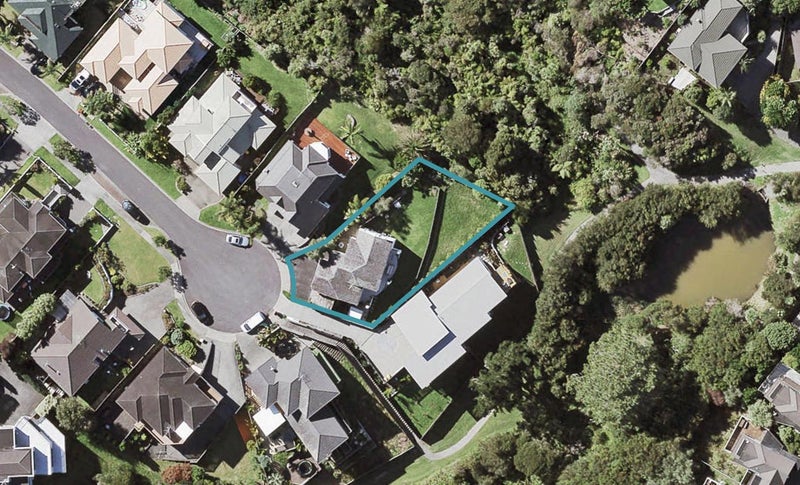 12 Gretna Green, Browns Bay, Auckland - Carousel 1