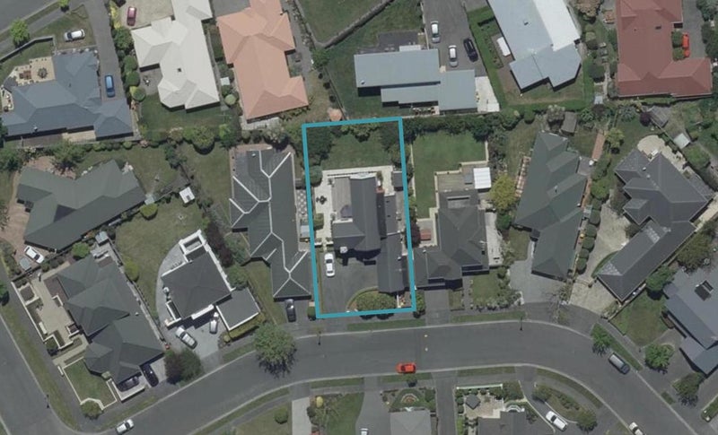9 Lexington Place, Shirley, Christchurch - Carousel 1
