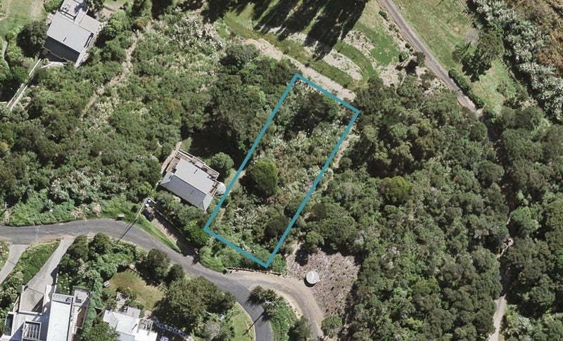 46 Matapana Road, Palm Beach, Waiheke Island - Carousel 1