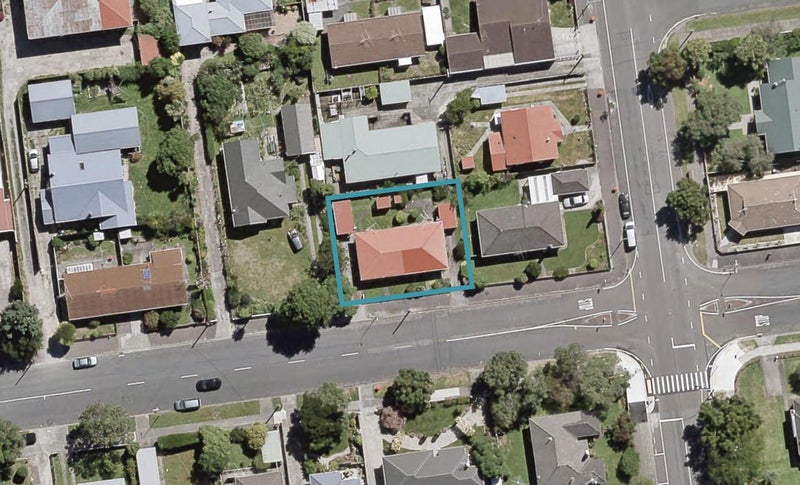 1/31A MCPARLAND ST, Ebdentown, Upper Hutt - Carousel 1