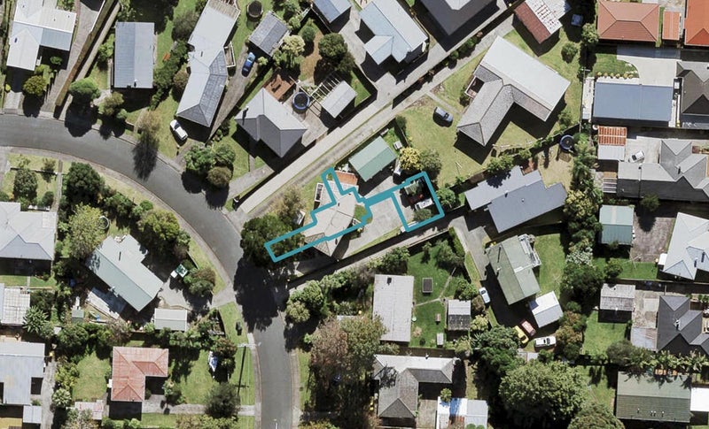 3/39 Graham Avenue, Te Atatū Peninsula, Auckland - Carousel 1