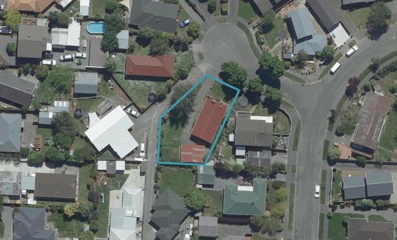 3 Sonia Place, Casebrook, Christchurch - Carousel 1