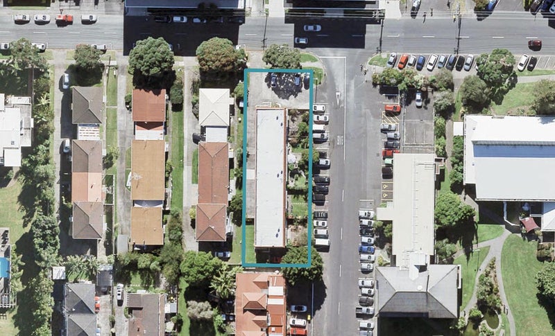 8/1 Glen Road, Browns Bay, Auckland - Carousel 1