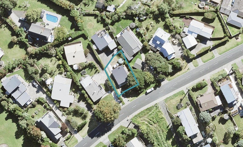 29 Scott Road, Stanmore Bay, Whangaparaoa - Carousel 1
