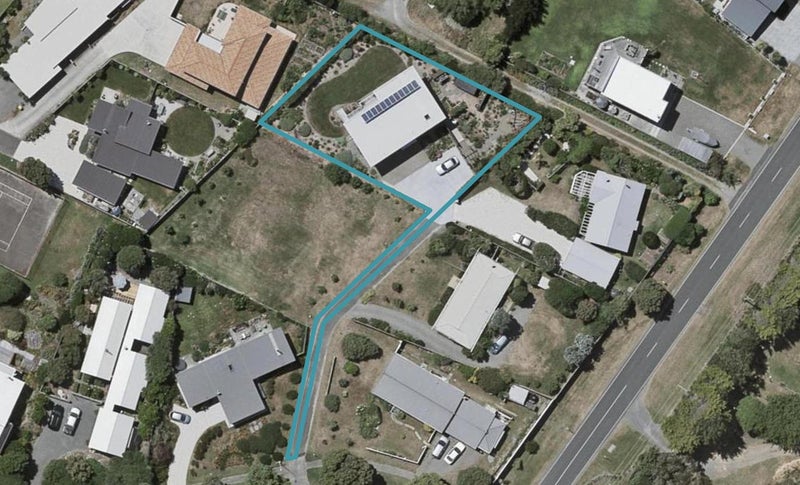 8 Marram Way, Peka Peka, Waikanae - Carousel 1