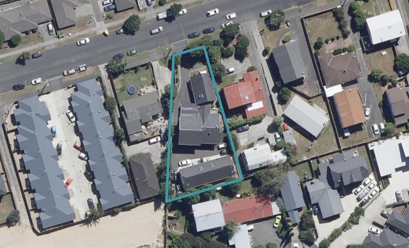 222C Old Farm Road, Hamilton East, Hamilton - Carousel 1