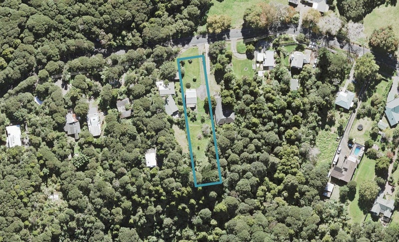 58 Mountain Road, Henderson Valley, Auckland - Carousel 1