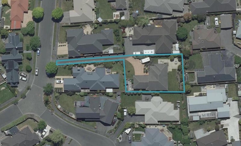 7 Baltimore Green, Shirley, Christchurch - Carousel 1