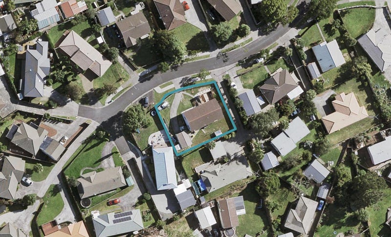 31 Rosemead Place, Randwick Park, Auckland - Carousel 1
