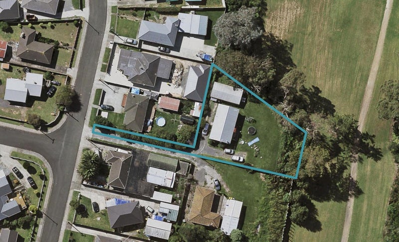54 Franklyne Road, Otara, Auckland - Carousel 1
