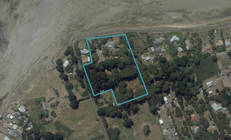 24 Stepney Avenue, Harwood, Dunedin - Carousel 1