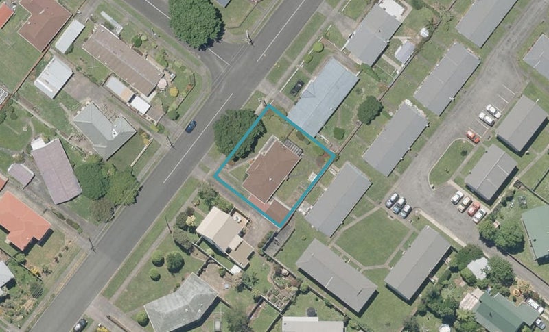 34 Ward Street, Aramoho, Whanganui - Carousel 1