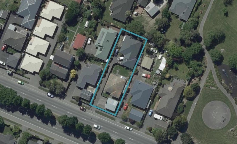 1/102 Yaldhurst Road, Sockburn, Christchurch - Carousel 1