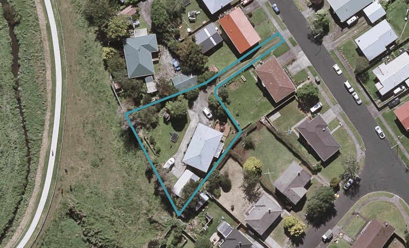 43A Endeavour Street, Marfell, New Plymouth - Carousel 1