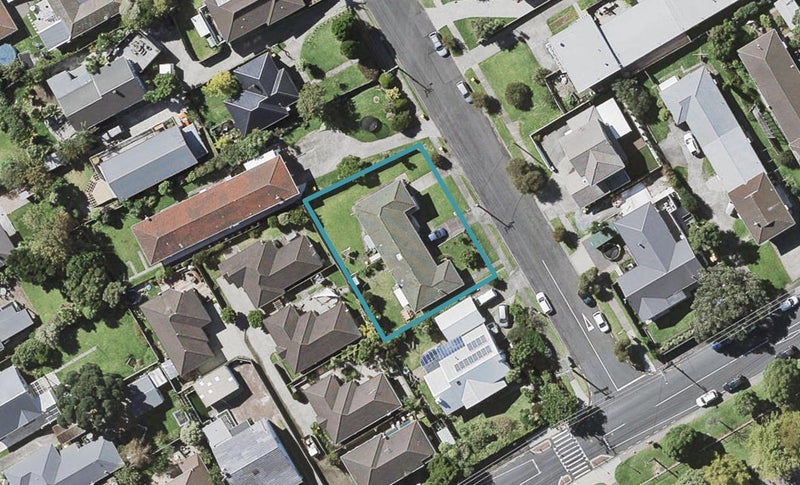 1/1 Opua Street, Belmont, Auckland - Carousel 1
