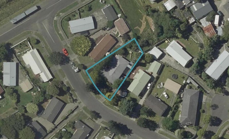 5 Escort Grove, Awapuni, Palmerston North - Carousel 1
