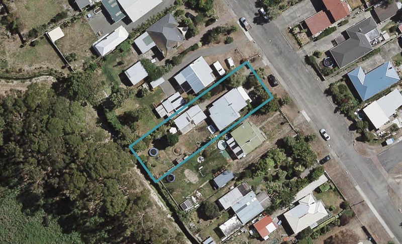 18 Shrimpton Road, Haumoana, Haumoana - Carousel 1