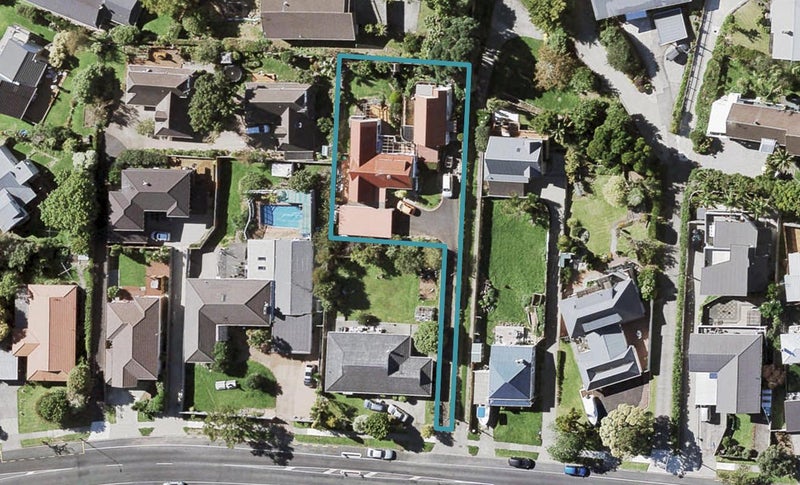 2/42 Gills Road, Bucklands Beach, Auckland - Carousel 1