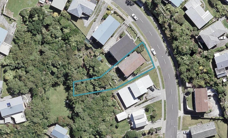 26 Cypress Drive, Maungaraki, Lower Hutt - Carousel 1