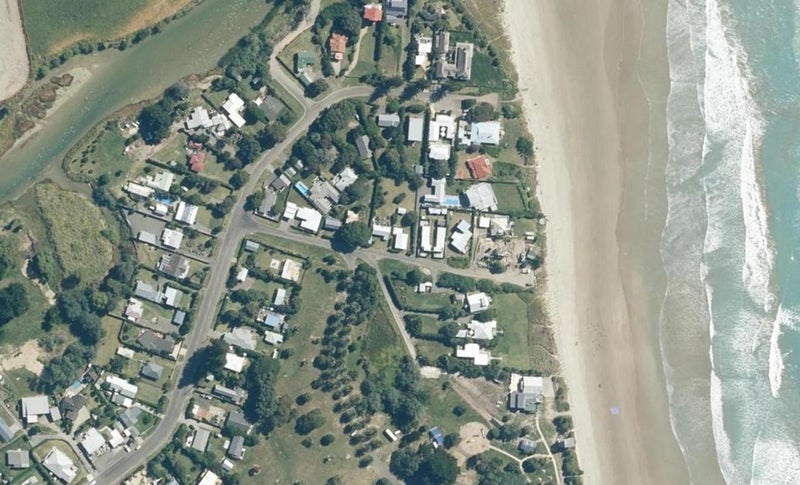 8 Moori Road, Waimarama, Waimārama - Carousel 1