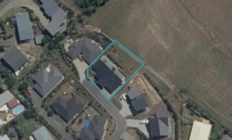 12 Glenbrae Street, Atawhai, Nelson - Carousel 1