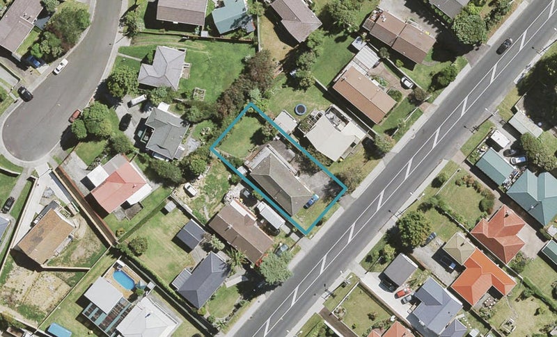 93 Seymour Road, Sunnyvale, Auckland - Carousel 1