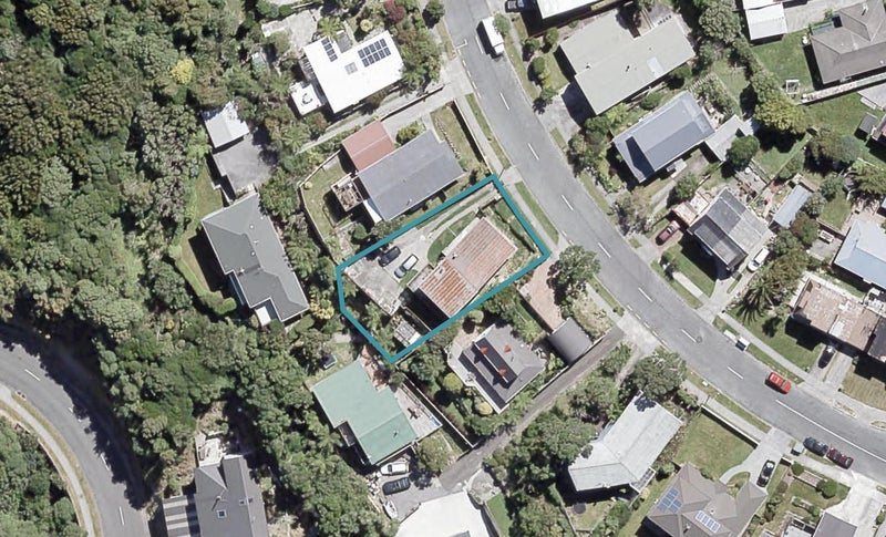 48 Cypress Drive, Maungaraki, Lower Hutt - Carousel 1