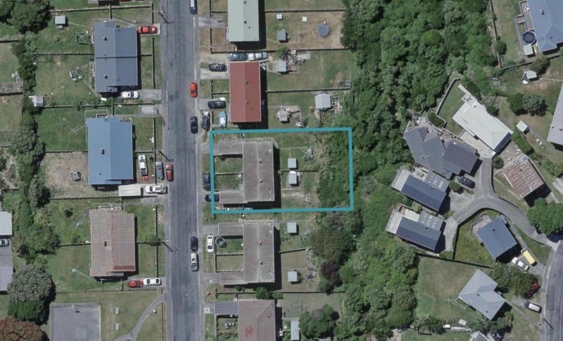 15 Taiaroa Street, Strathmore Park, Wellington - Carousel 1