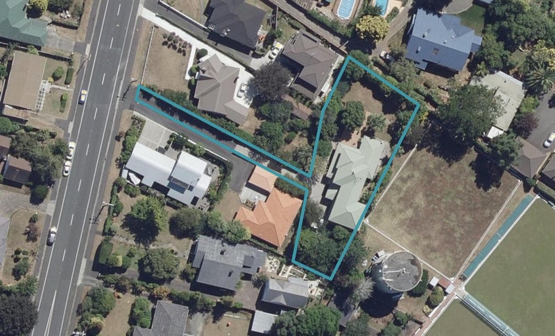 10 Hillcrest Road, Hillcrest, Hamilton - Carousel 1
