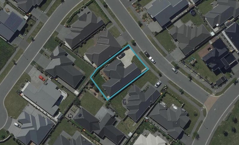 12 Benedict Street, Aidanfield, Christchurch - Carousel 1