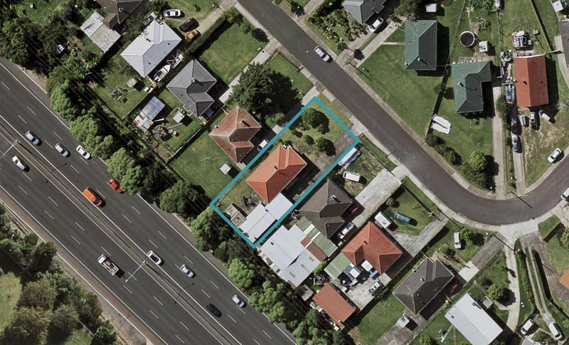 39 Cooper Crescent, Otara, Auckland - Carousel 1