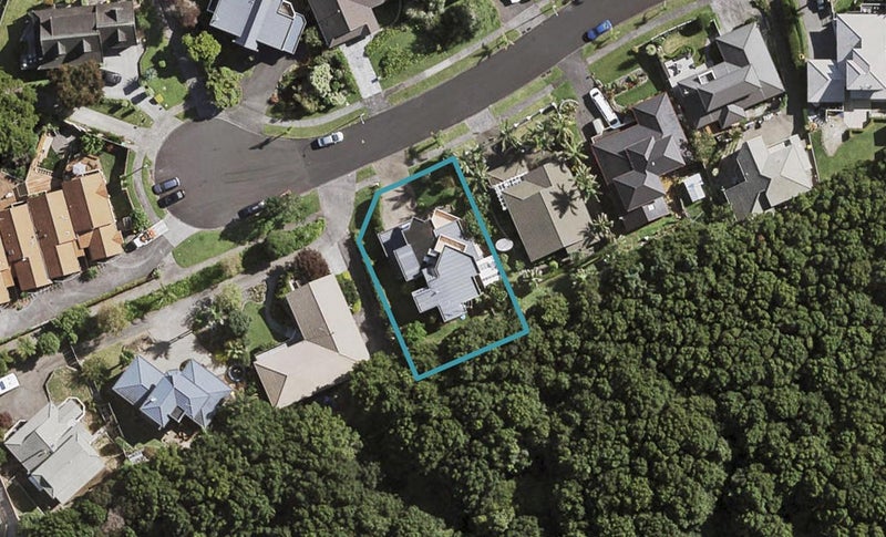 20 Silkwood Grove, Totara Heights, Auckland - Carousel 1