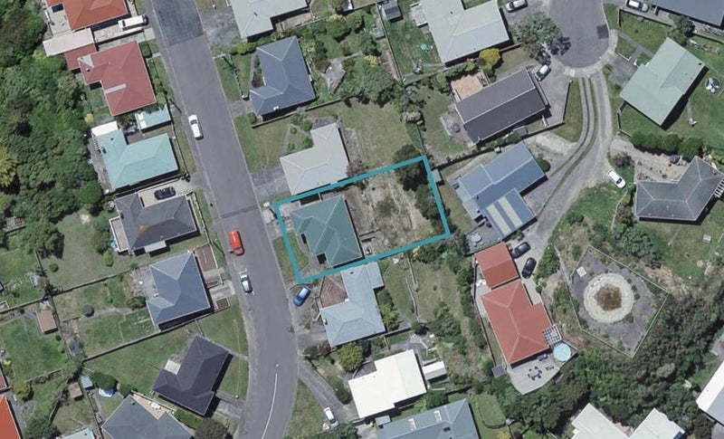 14 Baylands Drive, Newlands, Wellington - Carousel 1