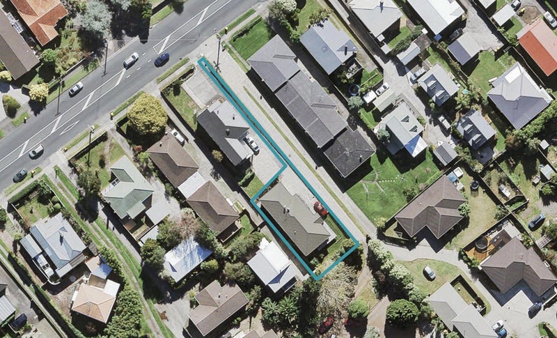 60A Titirangi Road, New Lynn, Auckland - Carousel 1