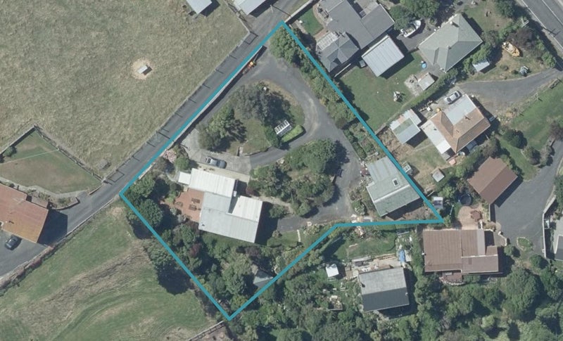 24A Scroggs Hill Road, Brighton, Dunedin - Carousel 1