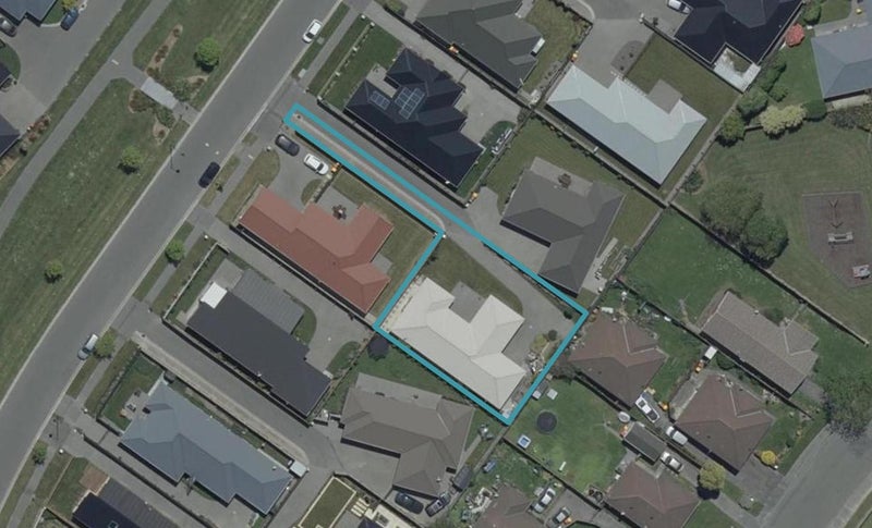 21 Carradale Avenue, Broomfield, Christchurch - Carousel 1