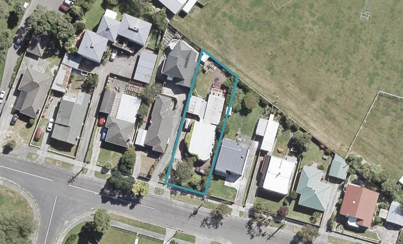 160 Whites Line, WAIWHETU, LOWER HUTT - Carousel 1