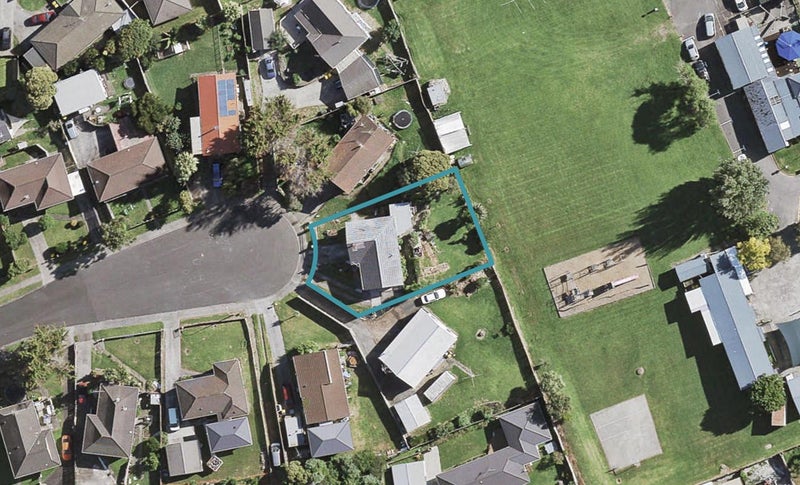 19 Massine Place, Randwick Park, Auckland - Carousel 1