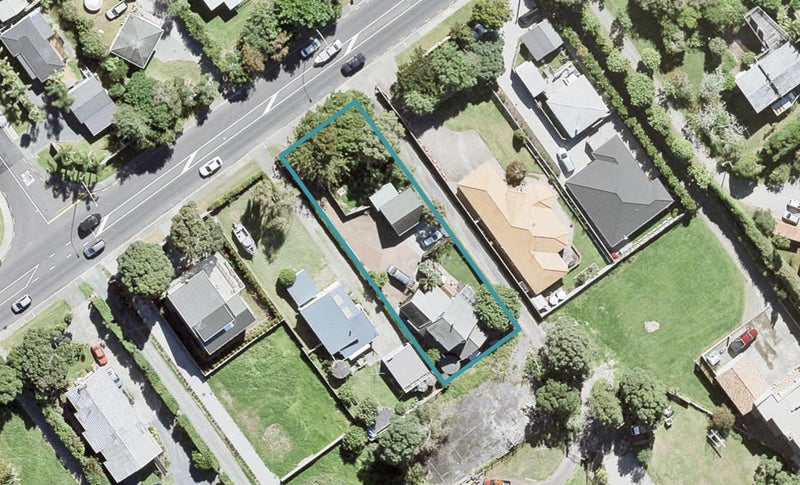 875 Whangaparaoa Road, Manly, Whangaparaoa - Carousel 1