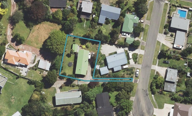 5 Turanga Street, Kaiti, Gisborne - Carousel 1