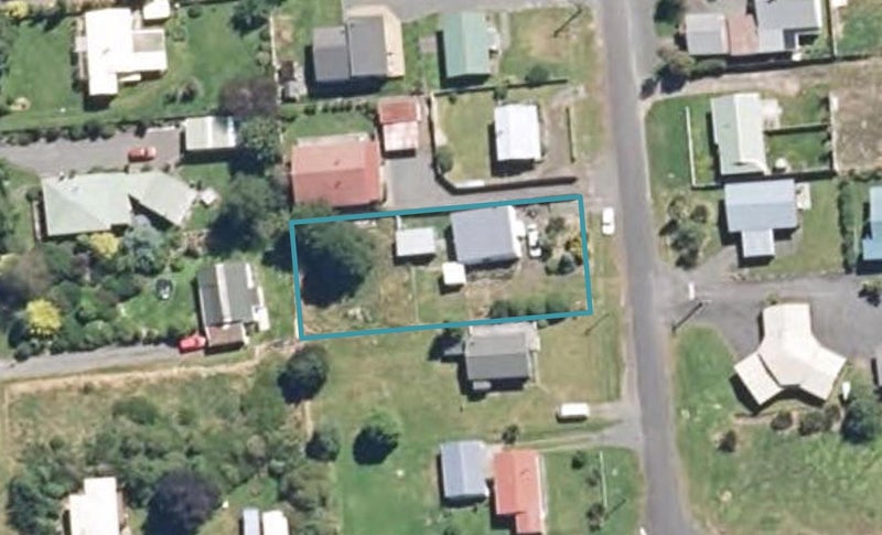 21 Mackenzie Street, WAIMARINO, OWHANGO - Carousel 1