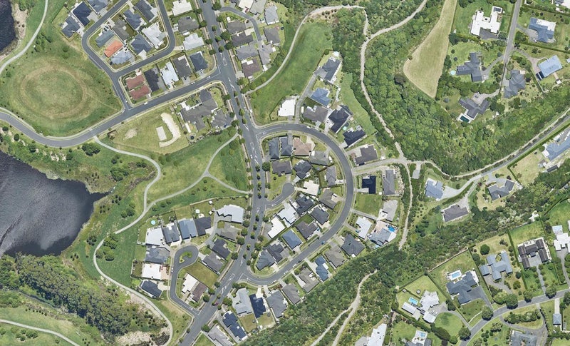 1 Delta Close, Pyes Pa, Tauranga - Carousel 1