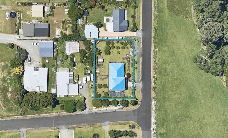 17 Esplanade Road, Tahawai, Katikati - Carousel 1