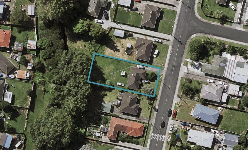 58 Hamill Road, Otara, Auckland - Carousel 1
