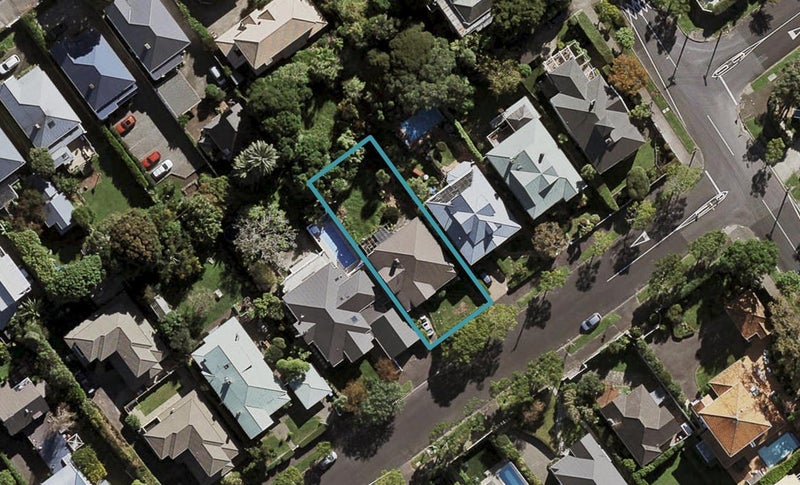 5 Rotomahana Terrace, Remuera, Auckland - Carousel 1