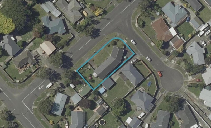 4 Benmore Avenue, Cloverlea, Palmerston North - Carousel 1